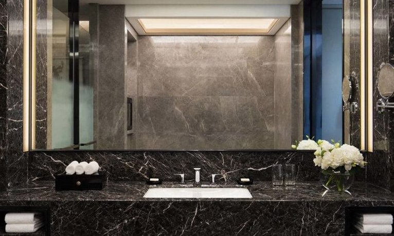 JW Marriott Hotel Shenzhen Bao'an International Airport