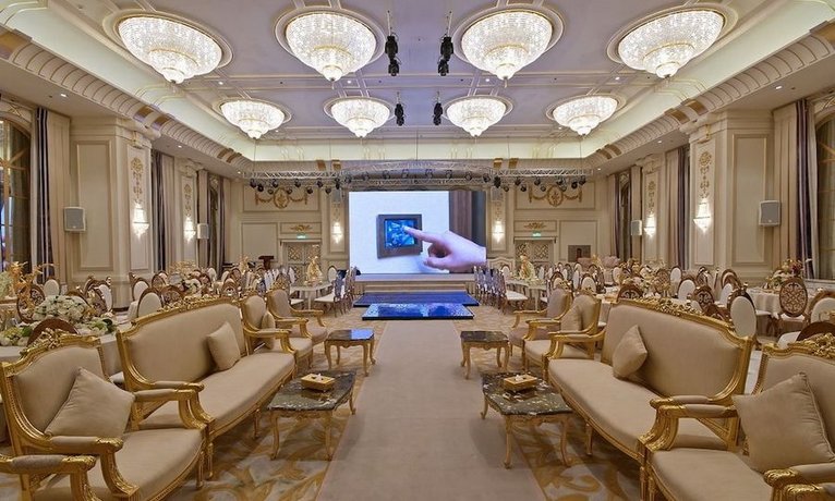 Casablanca Grand Hotel