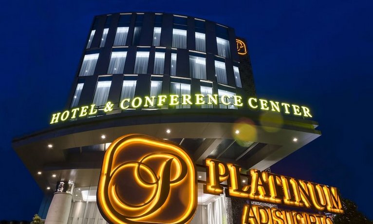 Platinum Adisucipto Yogyakarta Hotel & Conference Center