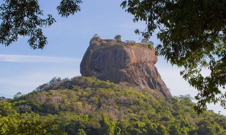 Sigiriya Village