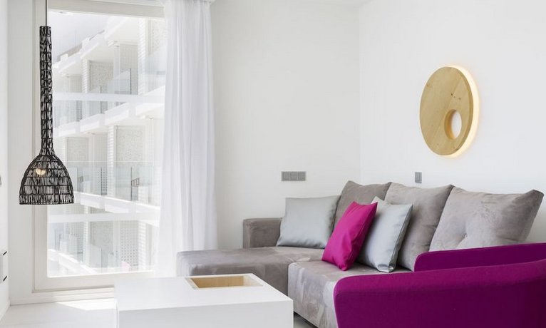 One Ibiza Suites