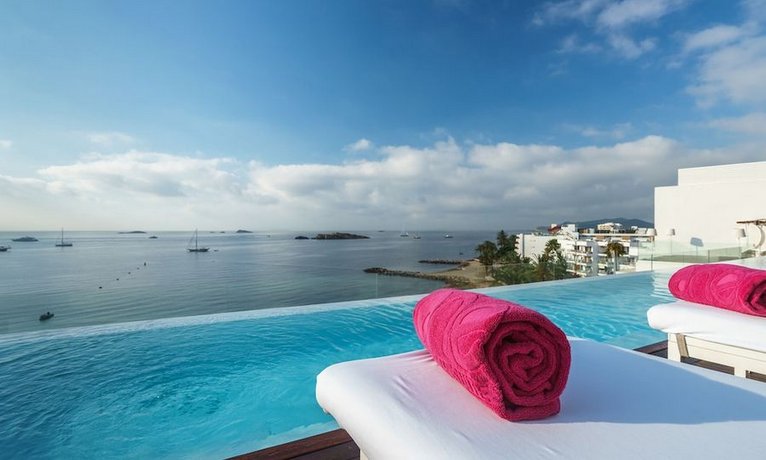 One Ibiza Suites