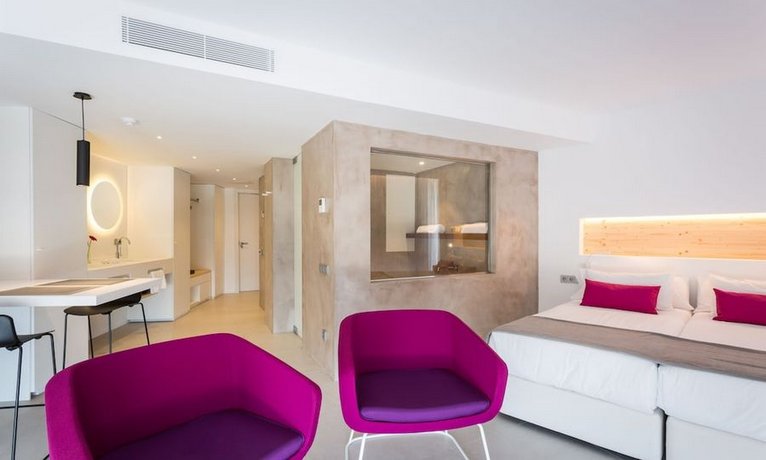 One Ibiza Suites