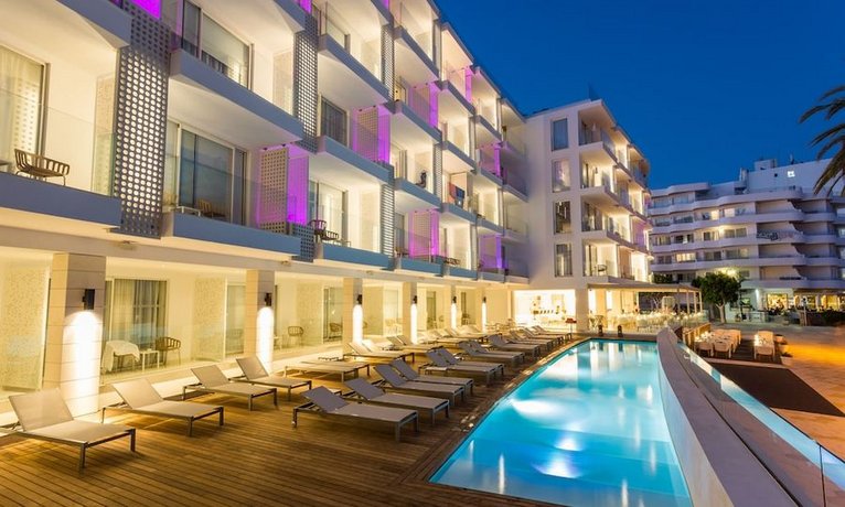 One Ibiza Suites