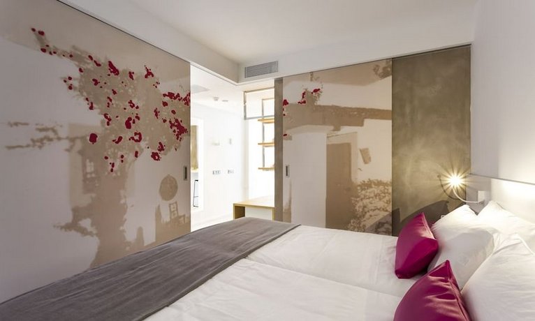 One Ibiza Suites