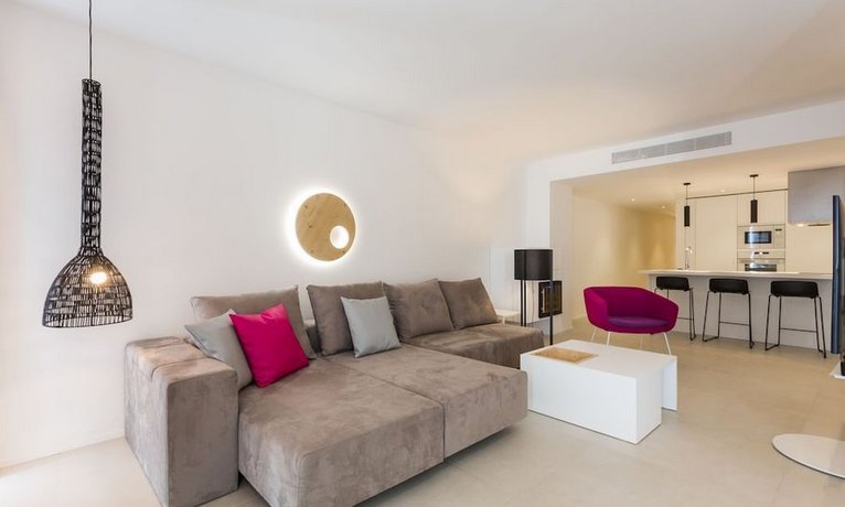 One Ibiza Suites