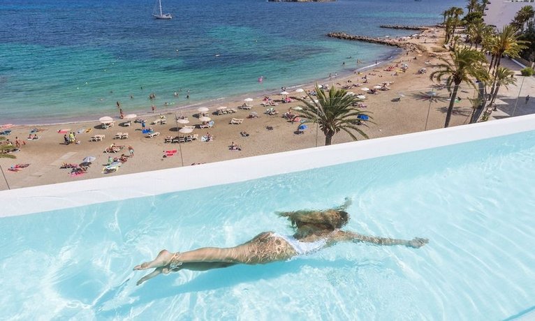 One Ibiza Suites