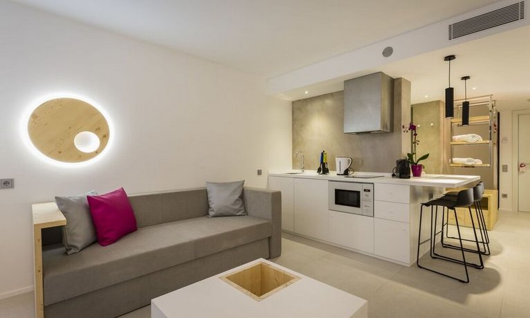 One Ibiza Suites