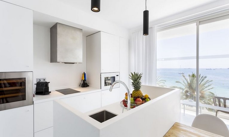 One Ibiza Suites