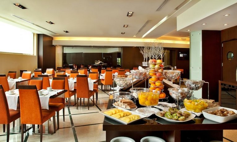 TURIM Alameda Hotel