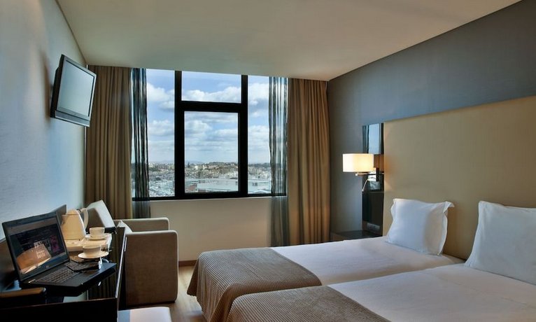 TURIM Alameda Hotel