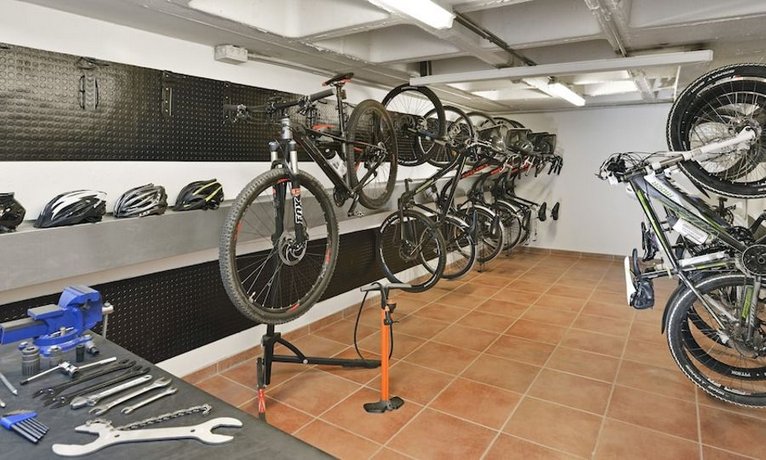 Best Western Premier CMC Girona