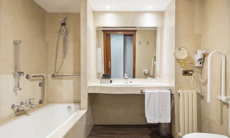 Best Western Premier CMC Girona