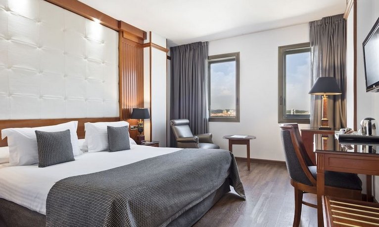 Best Western Premier CMC Girona