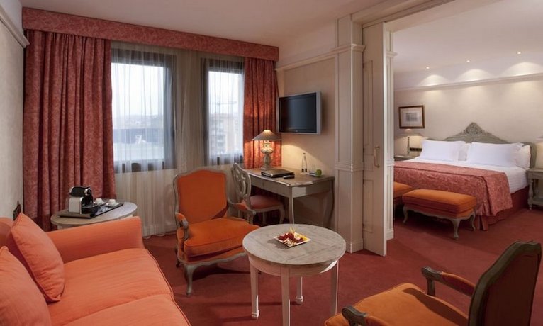 Best Western Premier CMC Girona
