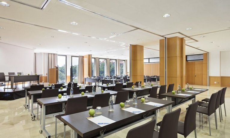 Best Western Premier CMC Girona