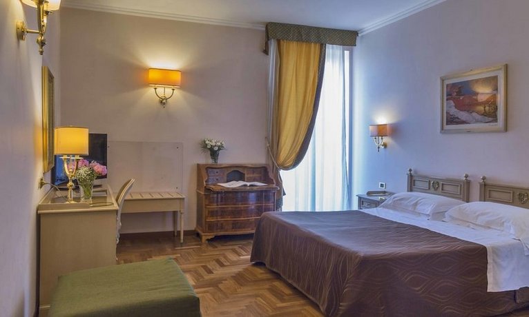 Grand Hotel Villa Politi