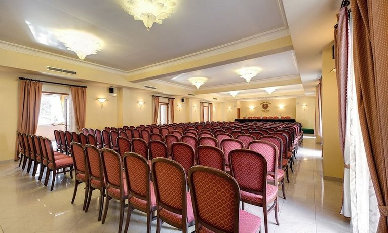 Grand Hotel Villa Politi