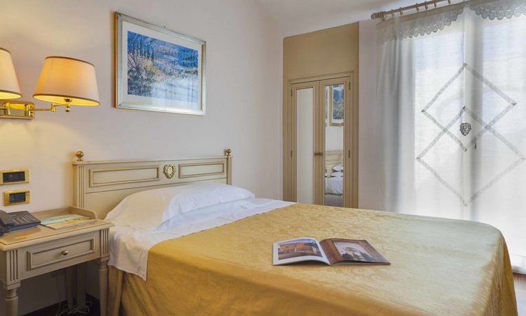 Grand Hotel Villa Politi