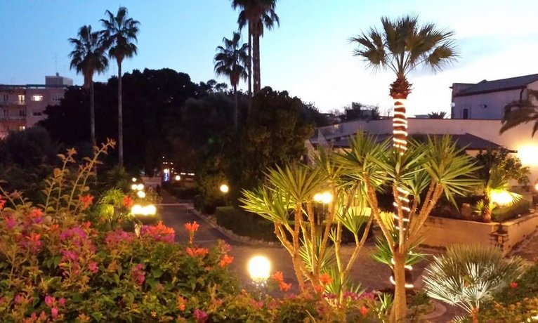 Grand Hotel Villa Politi