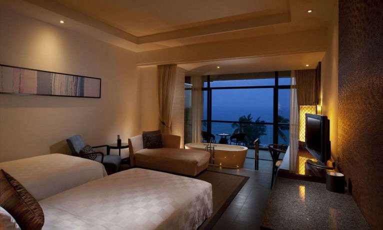 Hilton Sanya Yalong Bay Resort & Spa