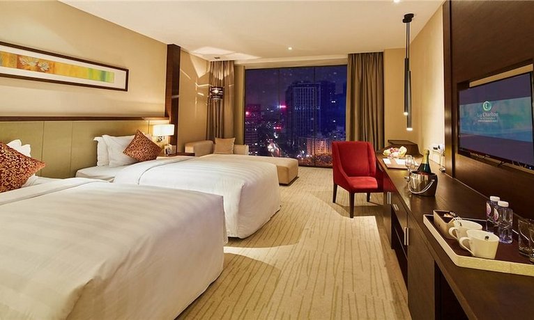 Lia Charlton Hotel Shenzhen