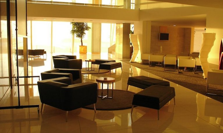 VIP Executive Azores Hotel