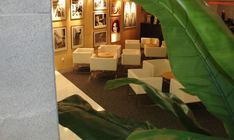 VIP Executive Azores Hotel