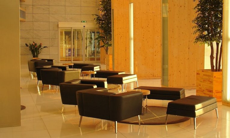 VIP Executive Azores Hotel
