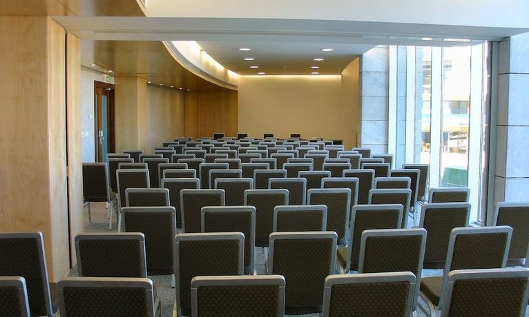 VIP Executive Azores Hotel