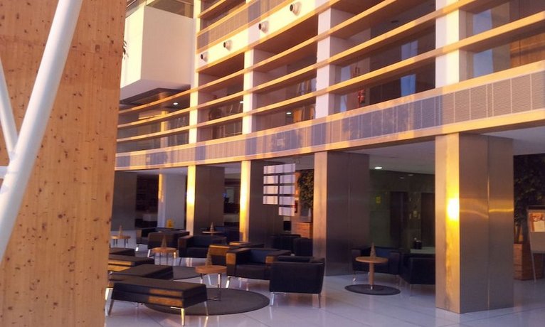 VIP Executive Azores Hotel