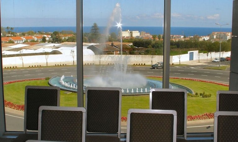 VIP Executive Azores Hotel