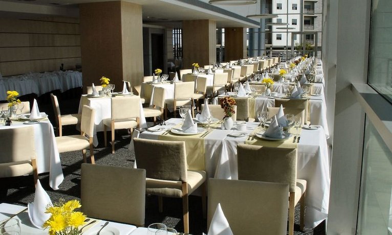 VIP Executive Azores Hotel