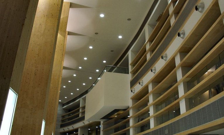 VIP Executive Azores Hotel