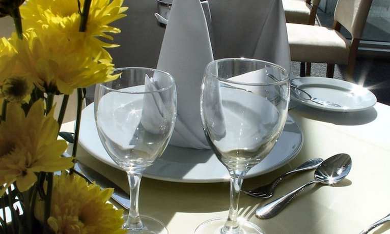 VIP Executive Azores Hotel