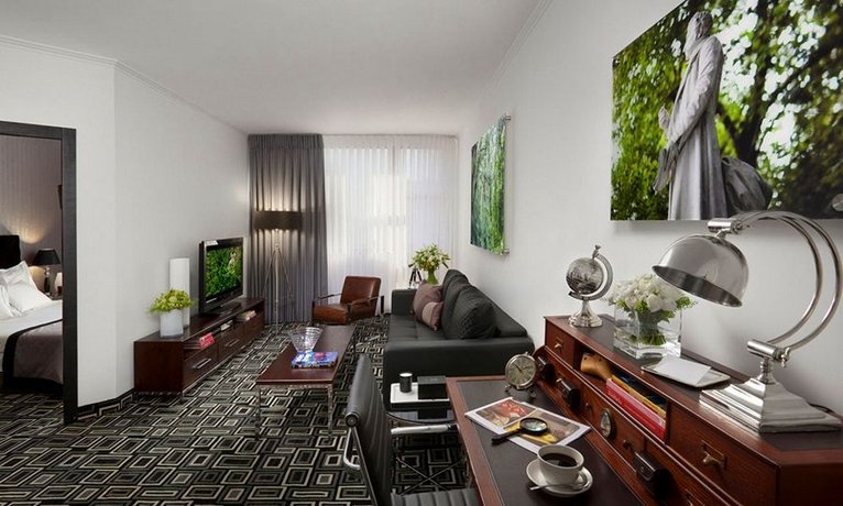 Alexander Tel Aviv Hotel & Spa