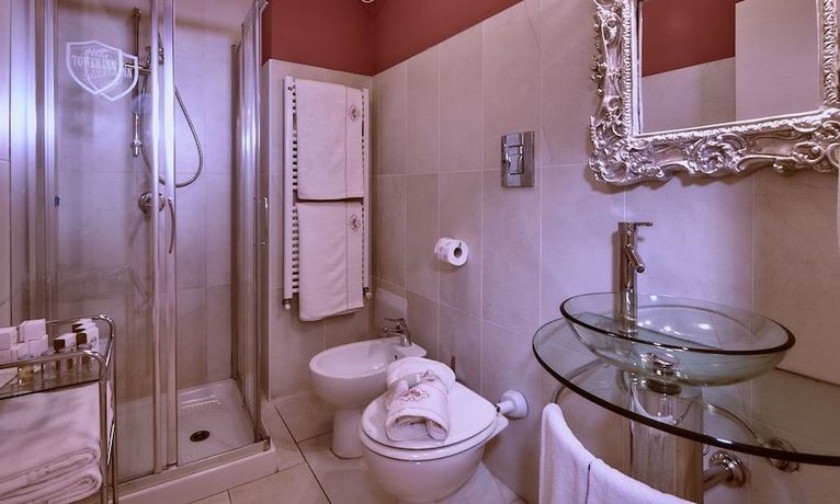 Villa Tower Inn