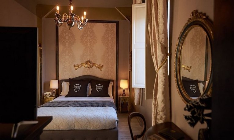 Villa Tower Inn