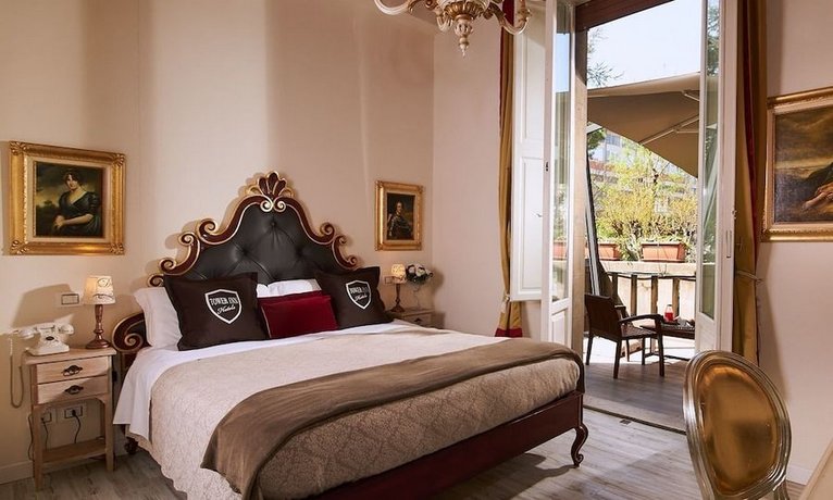 Villa Tower Inn