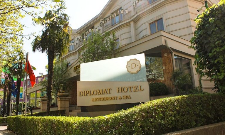 Diplomat Hotel & Spa