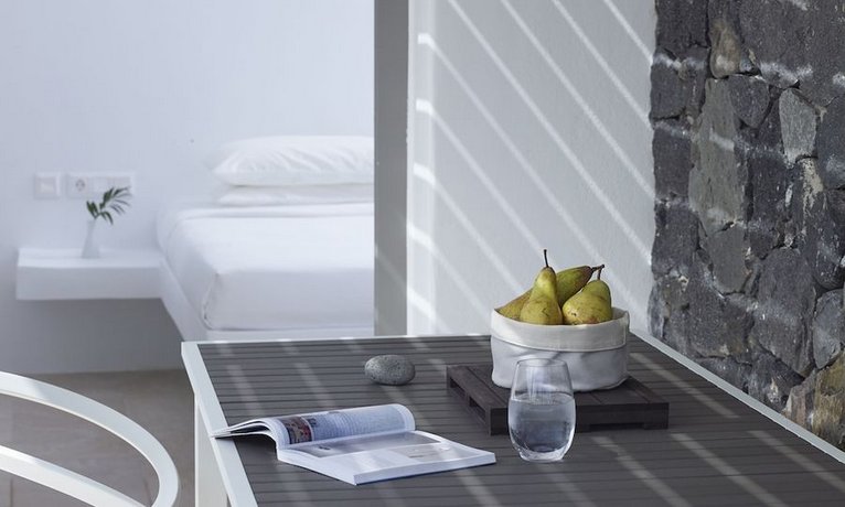 Aurora Luxury Suites