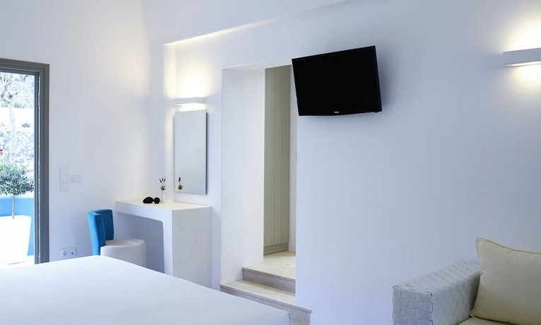 Aurora Luxury Suites