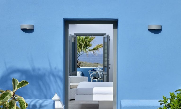 Aurora Luxury Suites
