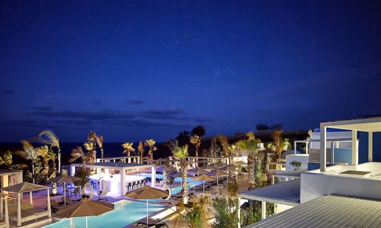 Aurora Luxury Suites