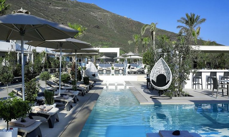 Aurora Luxury Suites