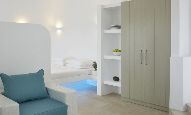 Aurora Luxury Suites