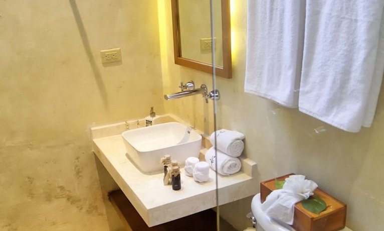 Ya'ax Hotel Boutique