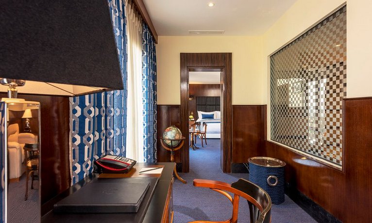 Le Casablanca Hotel