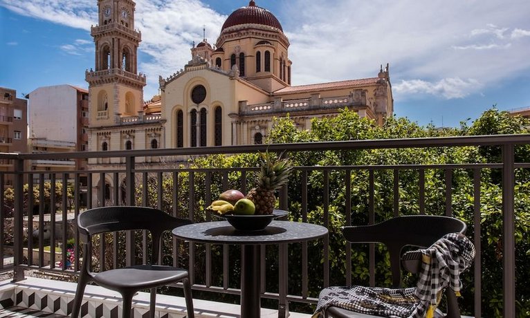 Metropole Urban Hotel