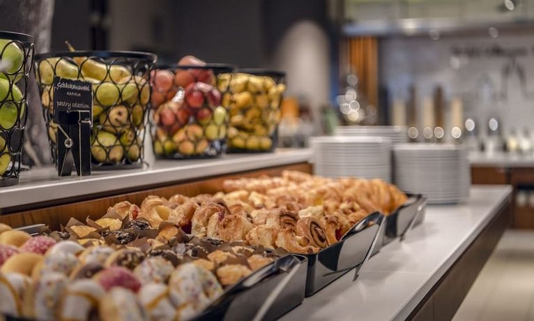 Courtyard by Marriott Cologne